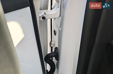 Внедорожник / Кроссовер Tesla Model Y 2022 в Киеве
