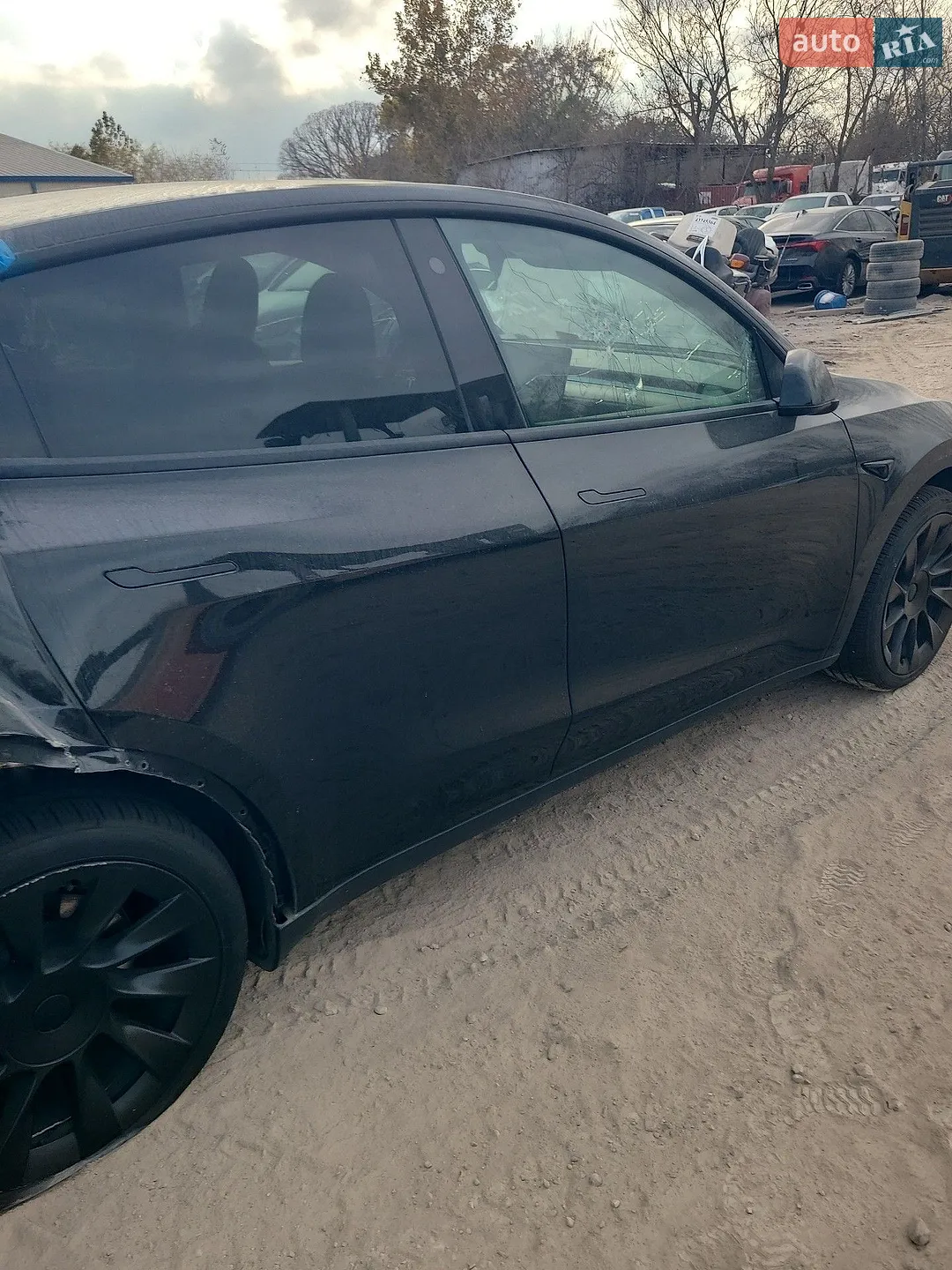 2023 Tesla Model Y - мініатюра 4