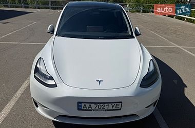 Внедорожник / Кроссовер Tesla Model Y 2023 в Киеве