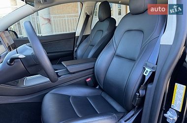 Внедорожник / Кроссовер Tesla Model Y 2022 в Тернополе
