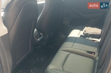 Внедорожник / Кроссовер Tesla Model Y 2023 в Полтаве