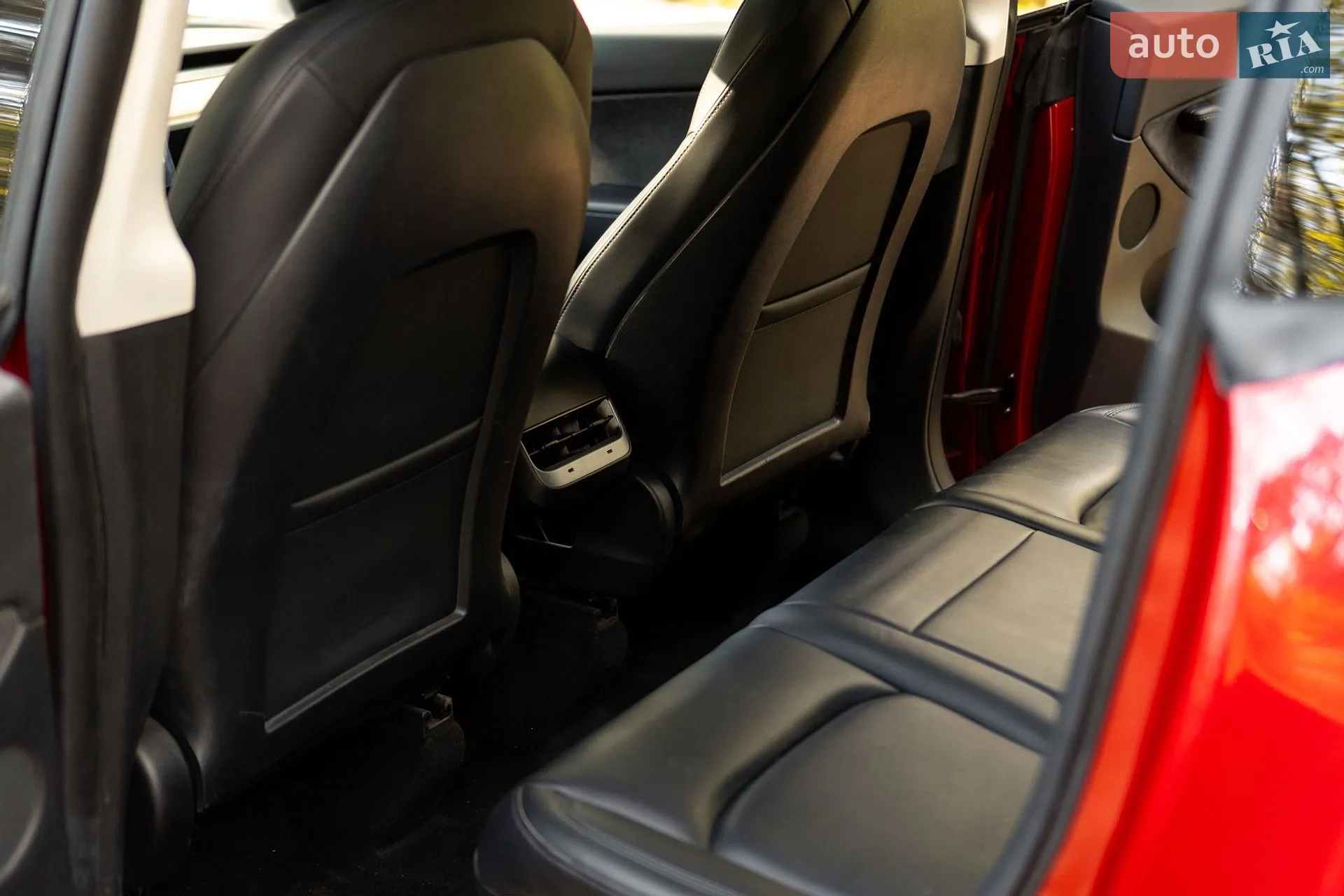 2021 Tesla Model Y - мініатюра 12