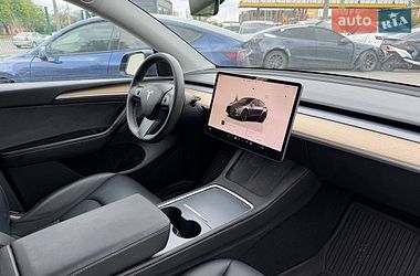 Внедорожник / Кроссовер Tesla Model Y 2022 в Луцке