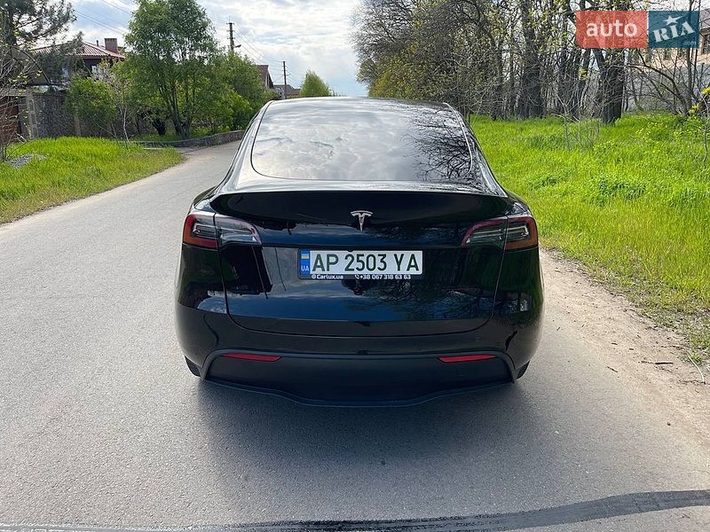 Внедорожник / Кроссовер Tesla Model Y 2022 в Запорожье