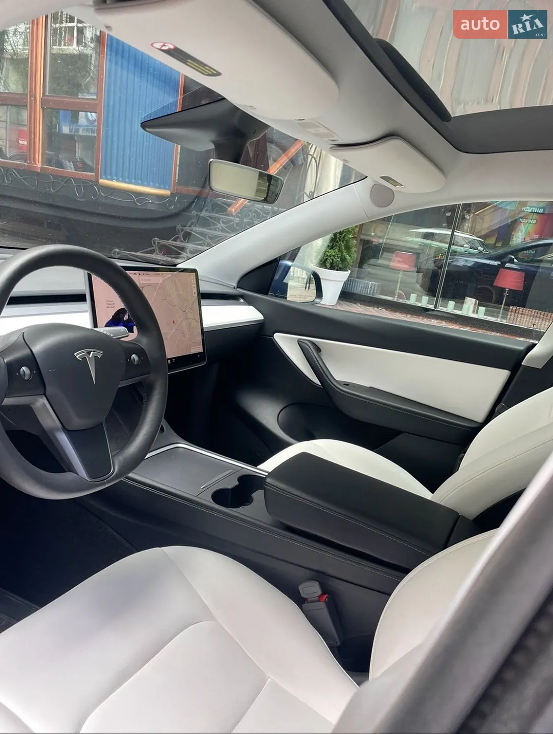 2021 Tesla Model Y - мініатюра 8