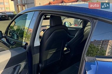 Внедорожник / Кроссовер Tesla Model Y 2022 в Киеве