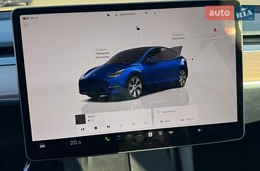 Внедорожник / Кроссовер Tesla Model Y 2022 в Киеве