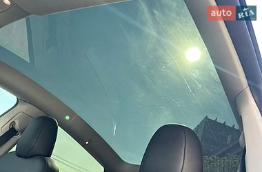 Позашляховик / Кросовер Tesla Model Y 2024 в Дніпрі