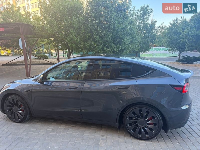 Внедорожник / Кроссовер Tesla Model Y 2022 в Одессе