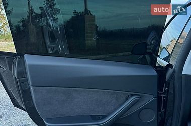 Внедорожник / Кроссовер Tesla Model Y 2024 в Самборе