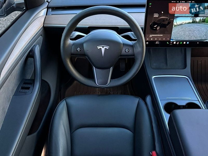 Внедорожник / Кроссовер Tesla Model Y 2024 в Самборе