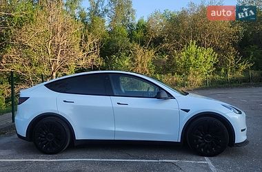 Внедорожник / Кроссовер Tesla Model Y 2022 в Киеве