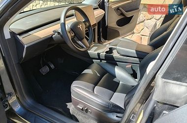 Внедорожник / Кроссовер Tesla Model Y 2023 в Ивано-Франковске