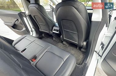 Внедорожник / Кроссовер Tesla Model Y 2023 в Львове