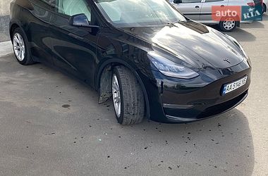 Внедорожник / Кроссовер Tesla Model Y 2020 в Киеве