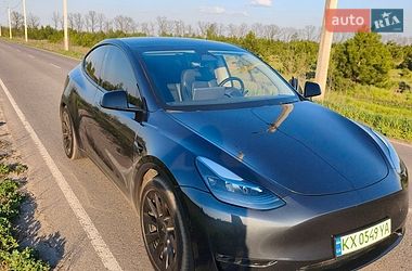 Позашляховик / Кросовер Tesla Model Y 2025 в Харкові