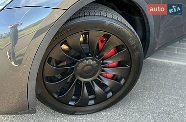 Позашляховик / Кросовер Tesla Model Y 2020 в Києві