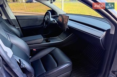 Позашляховик / Кросовер Tesla Model Y 2020 в Києві