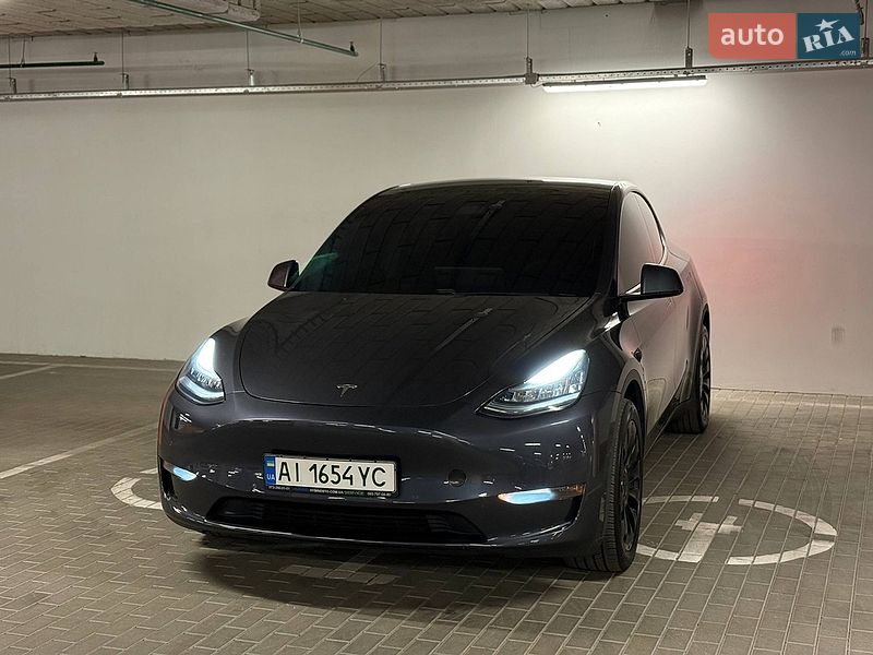 Позашляховик / Кросовер Tesla Model Y 2020 в Києві