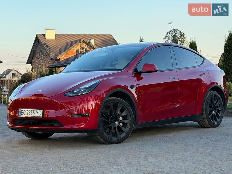 Внедорожник / Кроссовер Tesla Model Y 2023 в Стрые