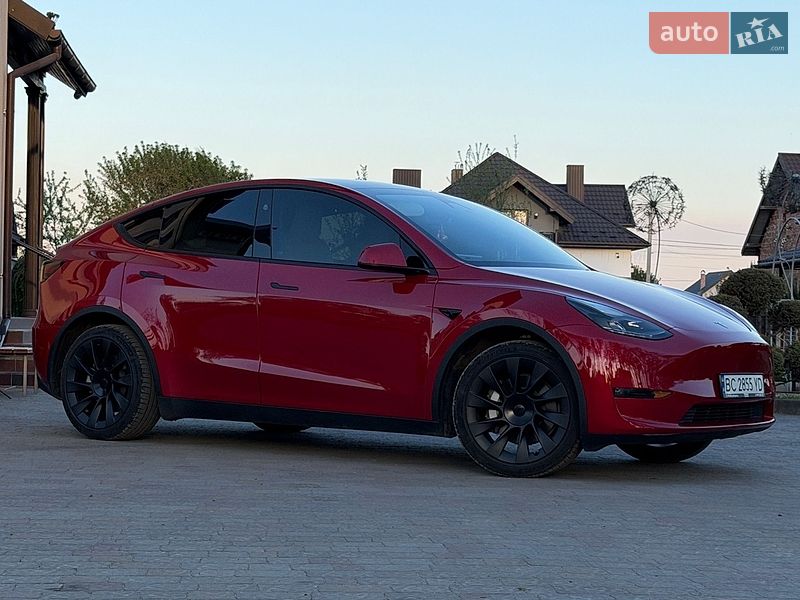 Внедорожник / Кроссовер Tesla Model Y 2023 в Стрые