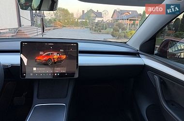 Внедорожник / Кроссовер Tesla Model Y 2023 в Стрые