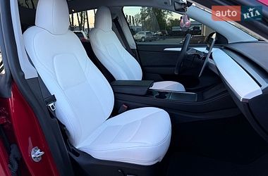 Внедорожник / Кроссовер Tesla Model Y 2023 в Стрые