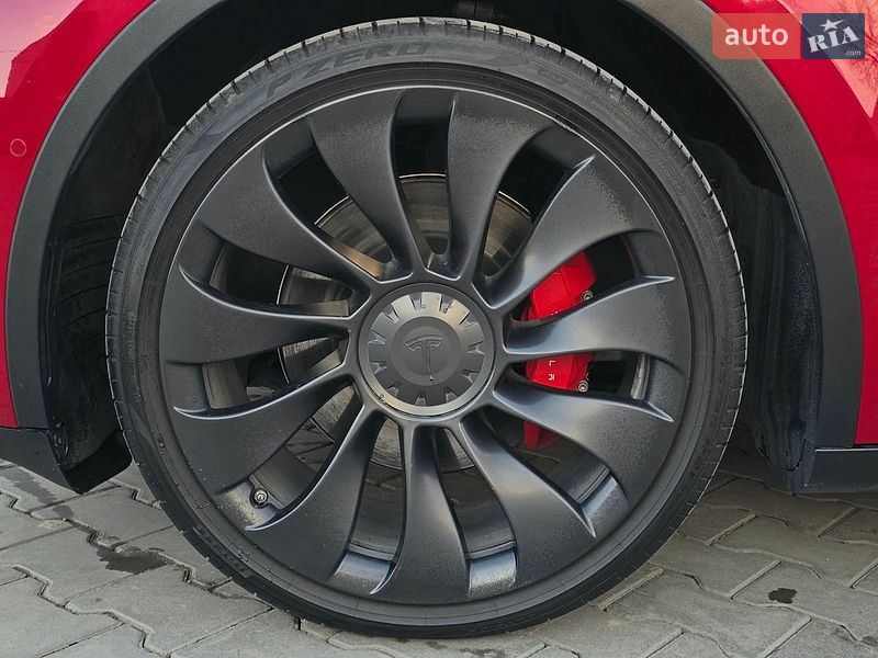 Внедорожник / Кроссовер Tesla Model Y 2022 в Костополе