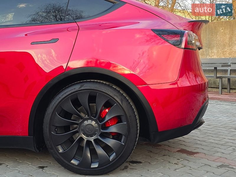 Внедорожник / Кроссовер Tesla Model Y 2022 в Костополе
