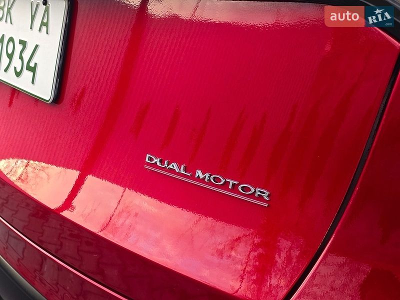 Внедорожник / Кроссовер Tesla Model Y 2022 в Костополе