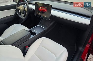 Внедорожник / Кроссовер Tesla Model Y 2022 в Костополе