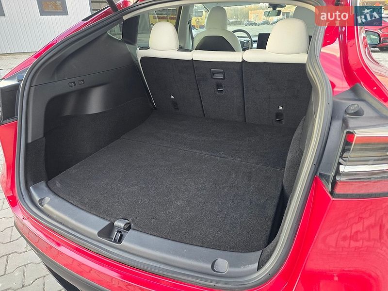 Внедорожник / Кроссовер Tesla Model Y 2022 в Костополе