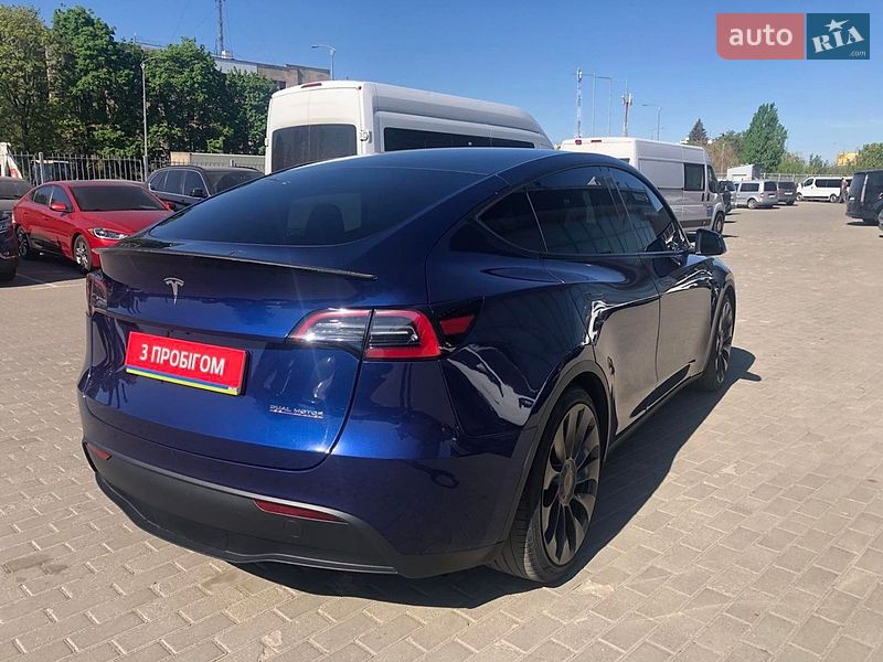 Внедорожник / Кроссовер Tesla Model Y 2023 в Полтаве