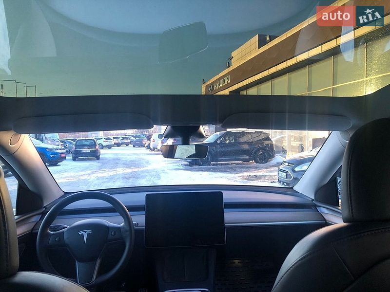 Внедорожник / Кроссовер Tesla Model Y 2023 в Полтаве