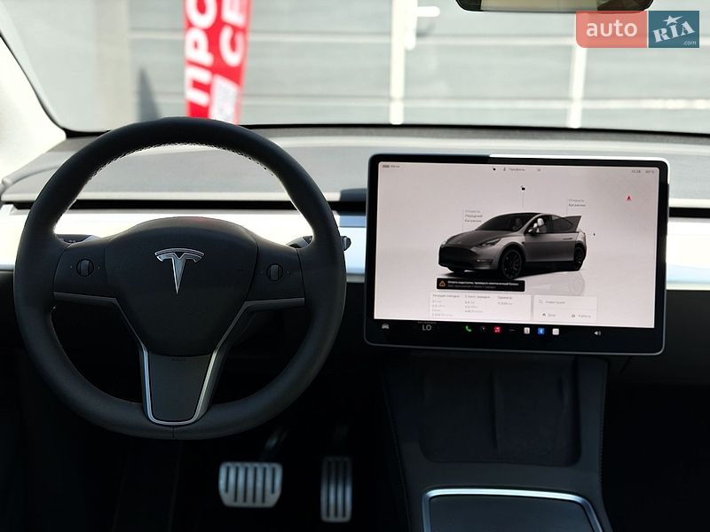 Внедорожник / Кроссовер Tesla Model Y 2024 в Киеве
