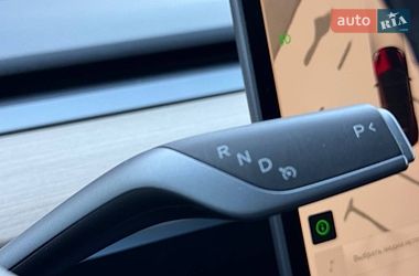 Позашляховик / Кросовер Tesla Model Y 2023 в Києві