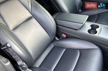 Внедорожник / Кроссовер Tesla Model Y 2023 в Ужгороде