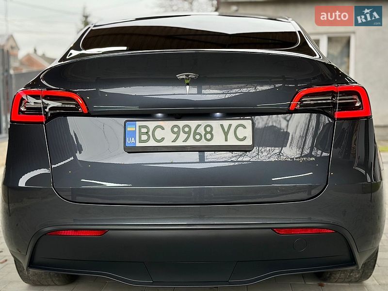 Позашляховик / Кросовер Tesla Model Y 2023 в Львові