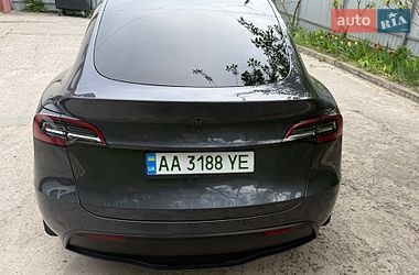 Внедорожник / Кроссовер Tesla Model Y 2022 в Киеве фото 6 Внедорожник / Кроссовер Tesla Model Y 2022 в Киеве