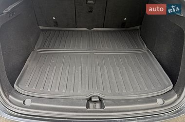 Внедорожник / Кроссовер Tesla Model Y 2022 в Киеве
