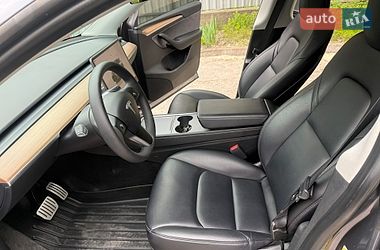 Внедорожник / Кроссовер Tesla Model Y 2022 в Киеве