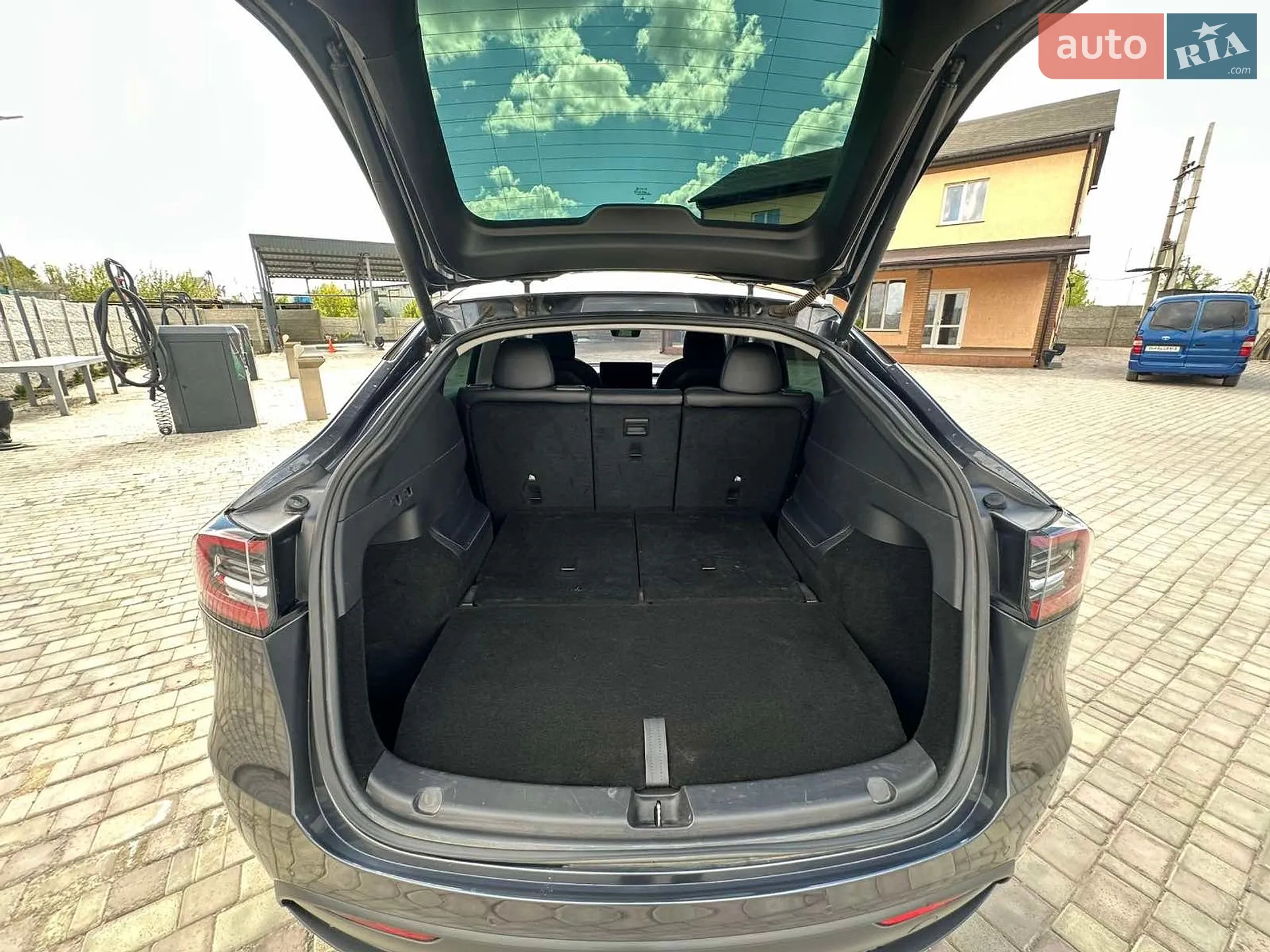 2021 Tesla Model Y - мініатюра 10