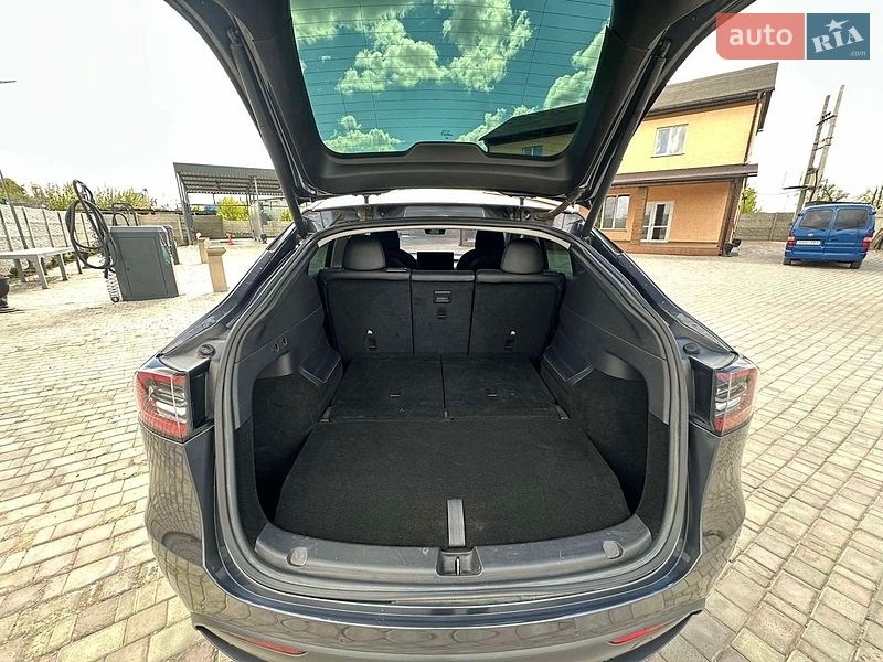Внедорожник / Кроссовер Tesla Model Y 2021 в Одессе