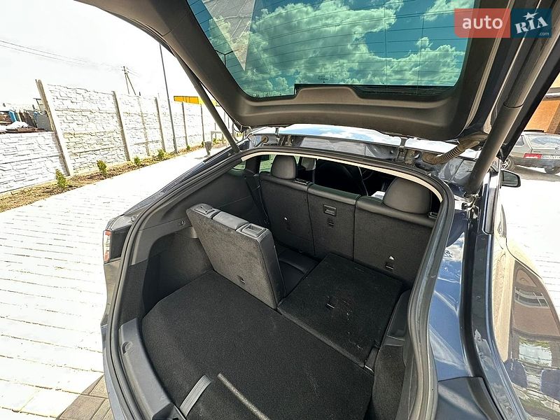 Внедорожник / Кроссовер Tesla Model Y 2021 в Одессе