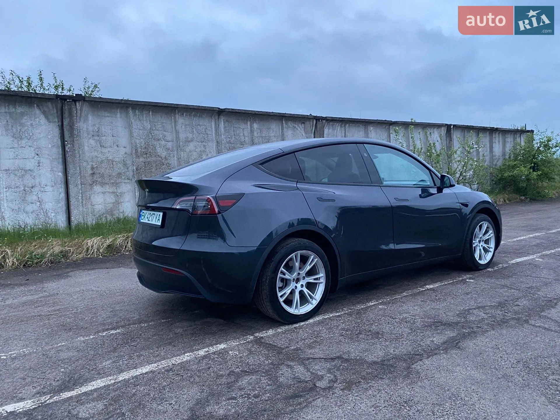 2024 Tesla Model Y - мініатюра 21