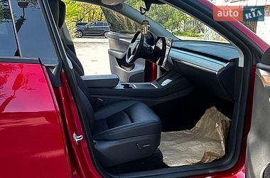 Внедорожник / Кроссовер Tesla Model Y 2023 в Днепре