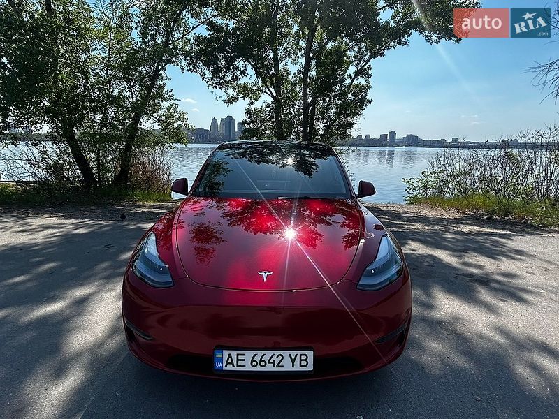 Внедорожник / Кроссовер Tesla Model Y 2023 в Днепре