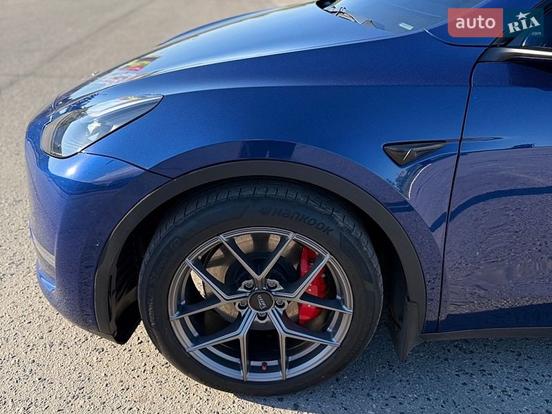 Внедорожник / Кроссовер Tesla Model Y 2021 в Харькове