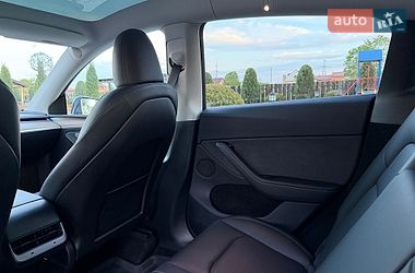 Внедорожник / Кроссовер Tesla Model Y 2024 в Стрые