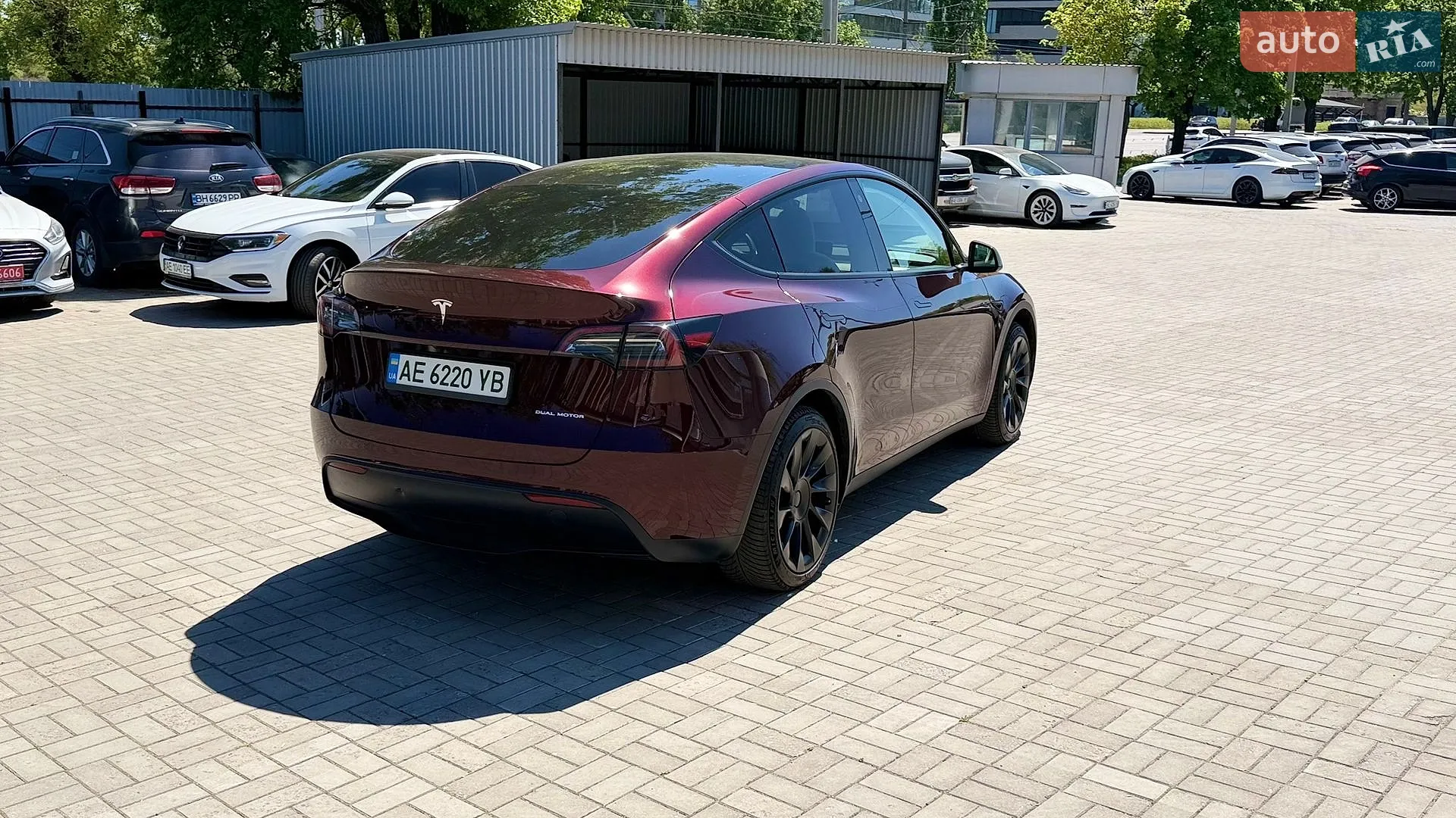 2023 Tesla Model Y - мініатюра 16